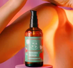 Mydlarnia Cztery Szpaki Truskawka i Werbena naturalny olejek do masażu ciała i twarzy 100ml