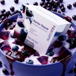 Nacomi Barrier Repair Acai Berry Jelly Milk Mask Skin Reset regenerująca maska do twarzy 80 ml