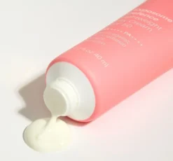 Nacomi Next Level Exposome Defence Lightweight Day Cream SPF50 lekki krem z filtrem SPF50 40 ml