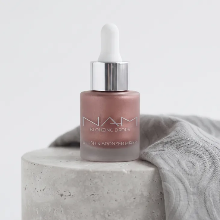 NAM Blonzing Drops rozświetlający bronzer-róż w płynie 02 15 ml