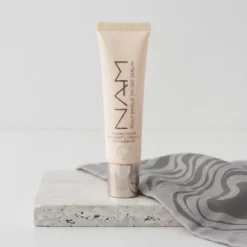 NAM Daily Shield Tinted serum koloryzujące do twarzy SPF25 03 25 g