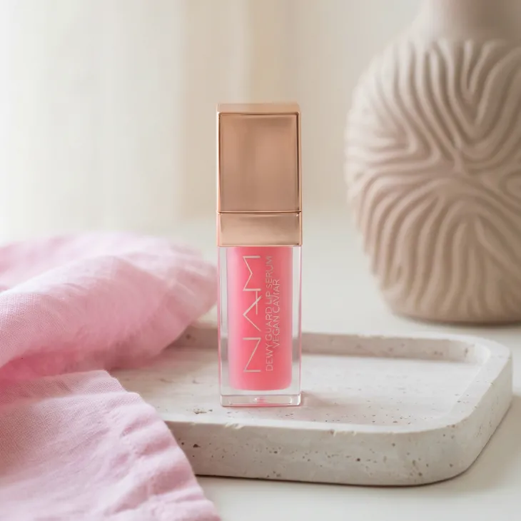 NAM Dewy Guard Lip serum do ust SPF15 02 8 ml