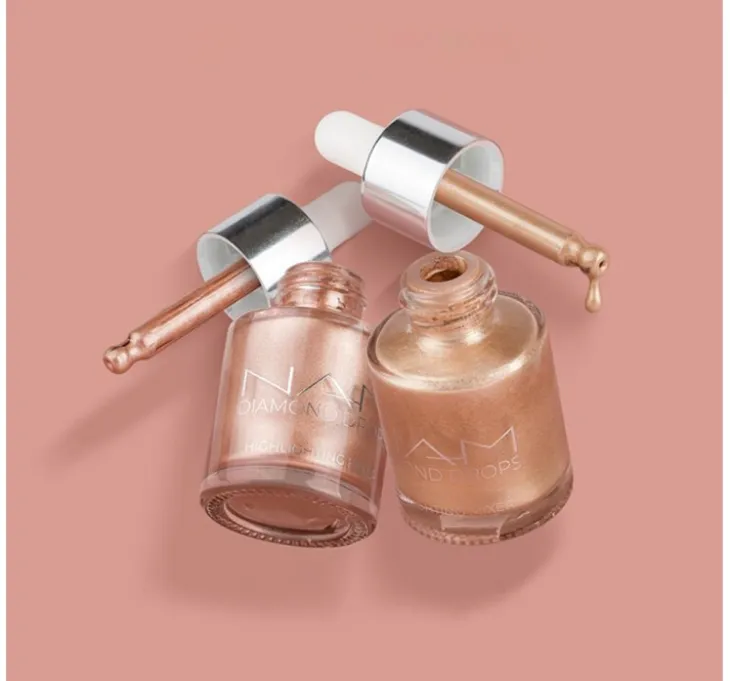 NAM Diamond Drops Mixer rozświetlacz w płynie 4 Golden Hour 15 ml