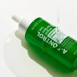 Nine Less A-Control 10% Azelaic Acid Serum rozjaśniające serum do twarzy z kwasem azelainowym 30 ml