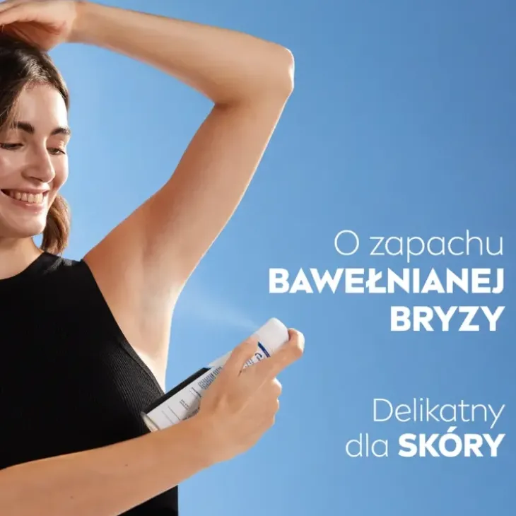 NIVEA Black&White Invisible Pure antyperspirant w sprayu dla kobiet 250 ml