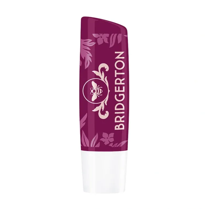 NIVEA Bridgerton Edition pielęgnująca pomadka do ust Blackberry Pie Kate & Anthony 4,8 g