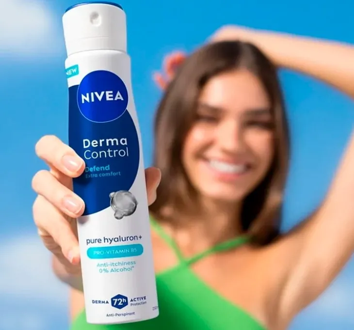 NIVEA Derma Control antyperspirant w sprayu dla kobiet Defend 250 ml