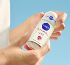 NIVEA Dry Comfort 72h Protection antyperspirant roll-on 50 ml