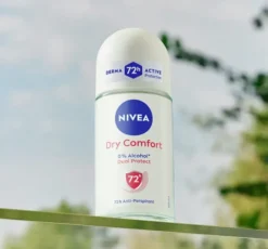 NIVEA Dry Comfort 72h Protection antyperspirant roll-on 50 ml
