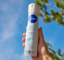 NIVEA Fresh Natural dezodorant w sprayu dla kobiet 250 ml