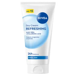 NIVEA 24h Nawilżenia odświeżający krem na dzień SPF15 cera normalna i mieszana 50 ml