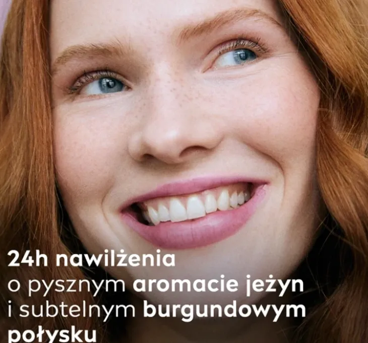 NIVEA pielęgnująca pomadka do ust Blackberry Shine 4,8 g