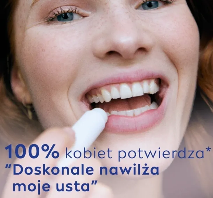 NIVEA pielęgnująca pomadka do ust SPF15 Med Repair 4,8 g