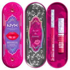 NYX Professional Makeup Bridgerton Royal Treasures Lip Kit 03 zestaw do makijażu ust błyszczyk Royal Butter Gloss Summer Fruit 8 ml + konturówka Royal Lip Liner Rumour Has It 0,33 g