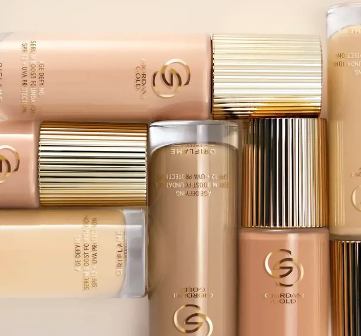 Oriflame Giordani Gold Age Defying SPF12 podkład z serum Light Beige Neutral 30ml
