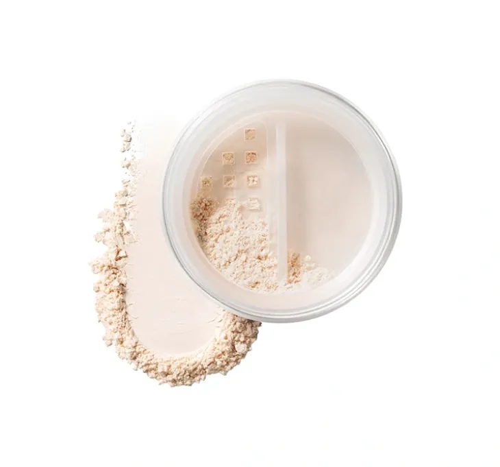 Paese Puff Cloud Soft Cover Blur sypki puder pod oczy 4,5 g