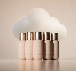 Paese Puff Cloud wygładzający podkład w płynie z SPF20 03W Sand Begie 37 ml