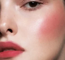 Pastel Full Bloom Lip & Blush pomadka i róż w płynie 75 Blur 4,8 ml