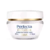 Perfecta Exclusive multi-regenerujący krem przeciwzmarszczkowy do twarzy na dzień i na noc 80+ 50ml