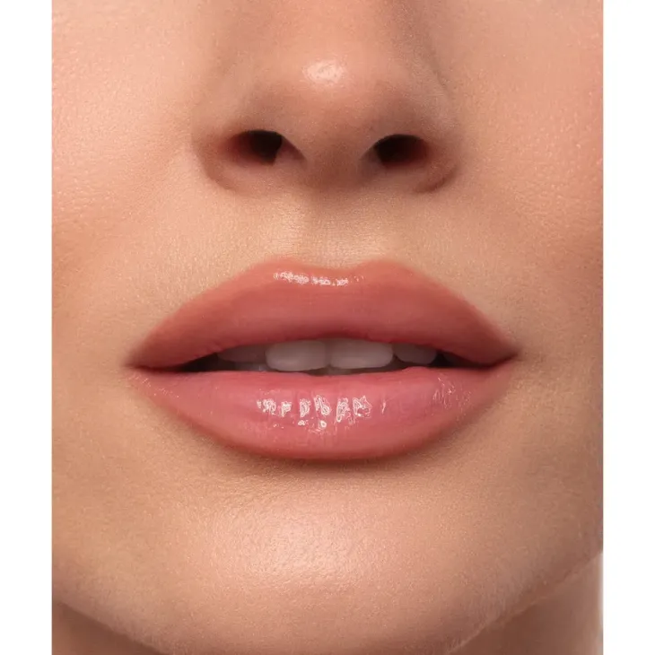 Poppy Head Juicy Pen olejek do ust z półtransparentnym kolorem i ultra-mokrym połyskiem 01 Sweet Splash 2,5 g