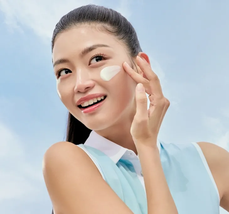 Purito Daily Soft Touch sunscreen przeciwsłoneczny krem do twarzy SPF 50+ PA++++ 15ml