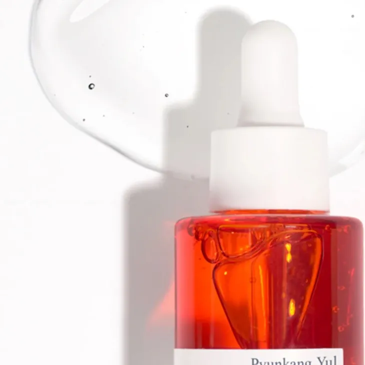 Pyunkang Yul Brightening Blemish Care Serum rozjaśniające serum do twarzy na przebarwienia 30 ml