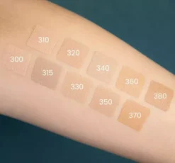 Revlon ColorStay podkład cera tłusta Ivory 110