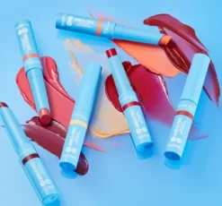 Rimmel London Kind & Free koloryzujący balsam do ust 001 Air Storm 1,7g
