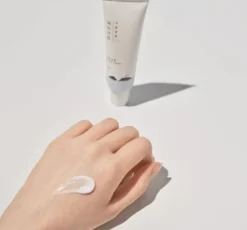 Round Lab 1025 Dokdo Eye Cream nawilżający krem pod oczy 30 ml