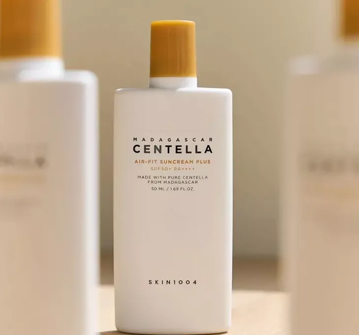 Skin1004 Centella Air-Fit Suncream Plus SPF50+ krem ochronny do twarzy 50ml