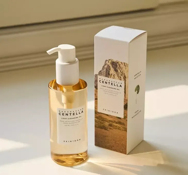 Skin1004 Centella Light Cleansing lekki olejek do mycia do twarzy 200ml