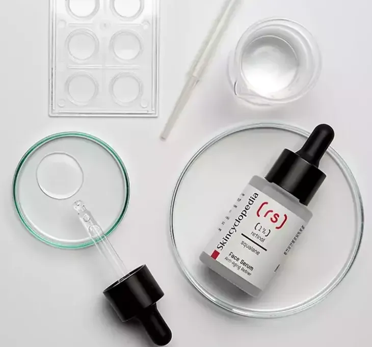 Skincyclopedia serum do twarzy z 1% retinolem i skwalanem 30ml