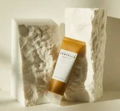 Skin1004 Madagascar Centella Ampoule Foam pianka do mycia twarzy 125ml