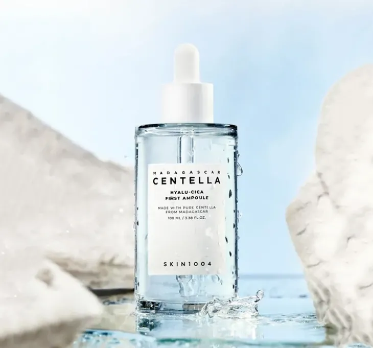 Skin1004 Madagascar Centella Hyalu-Cica wielozadaniowa ampułka do twarzy 50 ml
