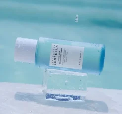 Skin1004 Madagascar Centella Hyalu-Cica rozjaśniający tonik do twarzy 30 ml