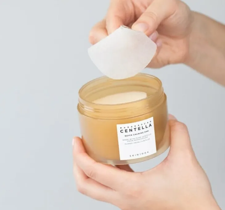 Skin1004 Madagascar Centella odświeżające płatki z ekstraktem z wąkroty azjatyckiej 70 sztuk