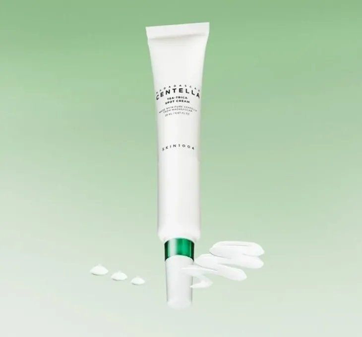 SKIN1004Madagascar Centella Tea-Trica Spot Cream punktowy krem do twarzy przeciw niedoskonałościom 20 ml