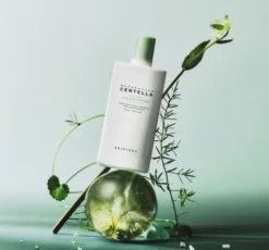 SKIN1004 Madagascar Centella Tea-Trica Soothing Sun Milk lekki krem do twarzy z filtrem SPF50+ PA++++ 50 ml