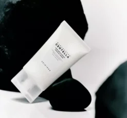 Skin1004 Tone Brightening Tone-Up Sunscreen krem ochronny do twarzy SPF50+ 50ml