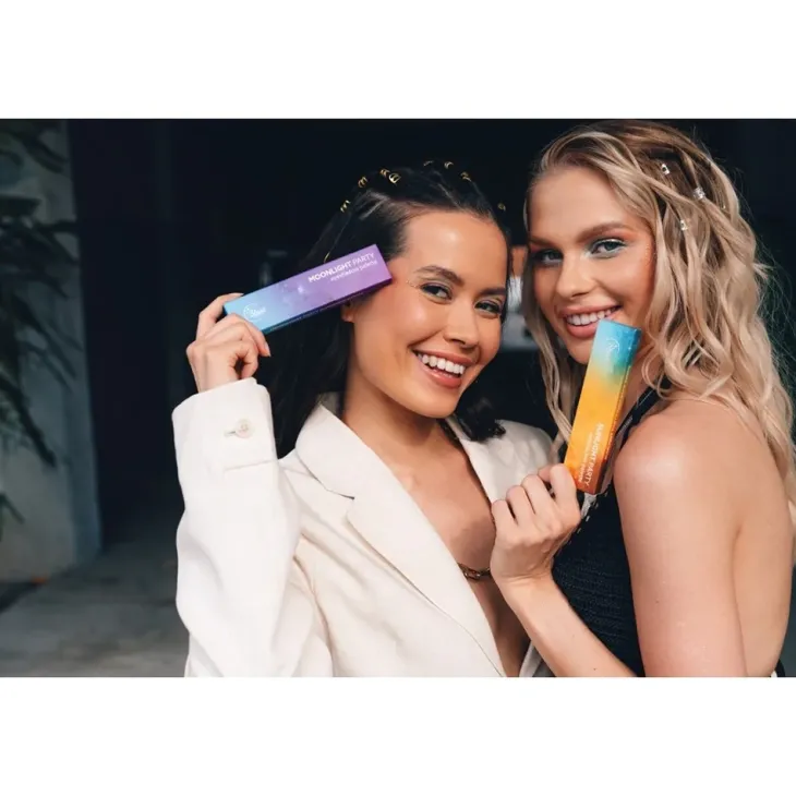 Stars From The Stars Sunlight Party paleta cieni do powiek 7,5 g