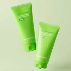 Sungboon Editor Green Tomato Deep Pore Cleansing Ultra Whipping Foam zwężająca pory pianka do mycia twarzy z ekstraktem z zielonego pomidora 120 g