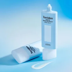 Torriden Dive In Watery Fit Sun Serum nawilżające lekkie serum do twarzy z filtrem SPF50+ PA++++ 50 ml