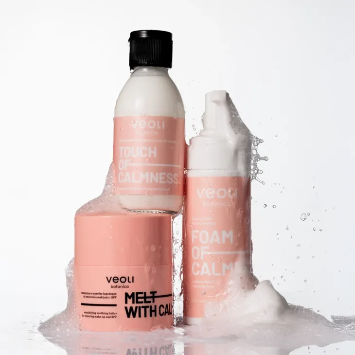 Veoli Botanica Foam Of Calmness kojąca pianka do mycia twarzy 150 ml