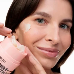 Veoli Botanica Melt With Calmness emulgujące masełko kojące do zmywania makijażu i SPF do skóry szczególnie wrażliwej 40 g
