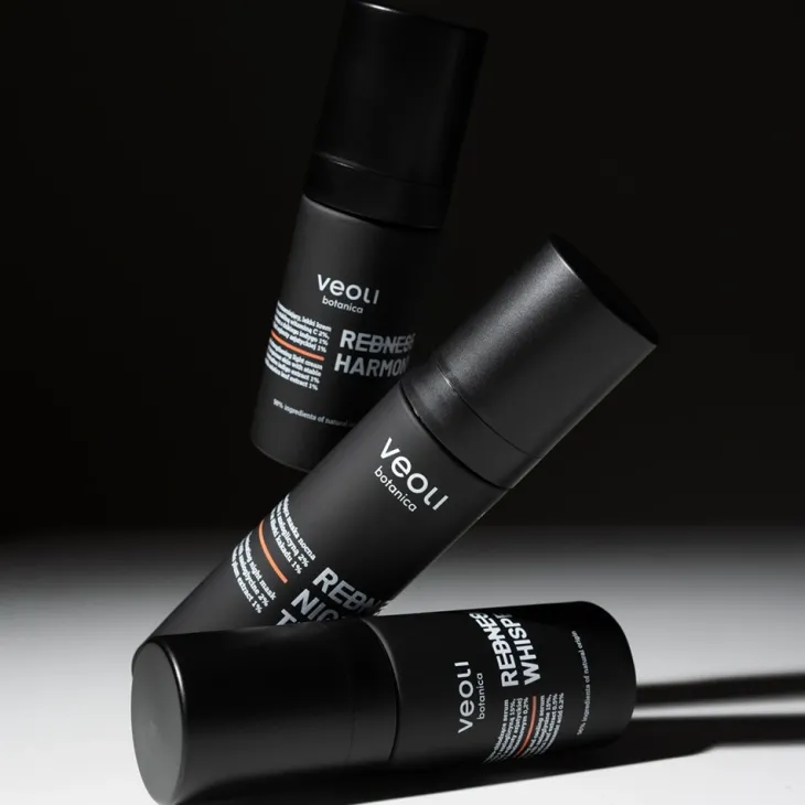 Veoli Botanica Redness Whisperer wyciszająco-chłodzące serum na naczynka 30 ml