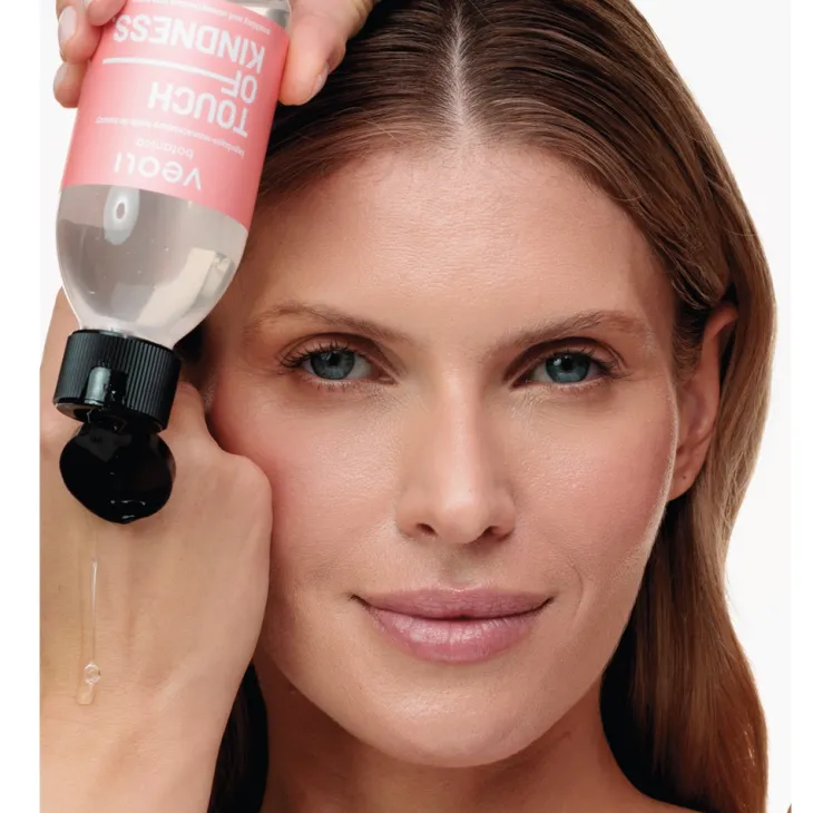 Veoli Botanica Touch Of Kindness łagodząco-wzmacniający tonik do twarzy 150 ml