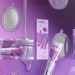VHS Skin Juicy Fruity balsam do ust Play It Plum 10 ml