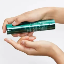 VT Cosmetics Pro Cica Reedle Shot 100 kojące serum do twarzy z mikroigłami 50 ml