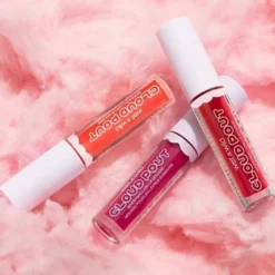 Wet n Wild Cloud Pout Marshmallow Lip Mousse pomadka do ust Girl, You're Whipped 3 ml