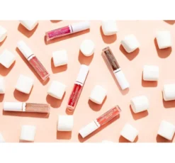Wet n Wild Cloud Pout Marshmallow Lip Mousse pomadka do ust Fluffernutter 3 ml